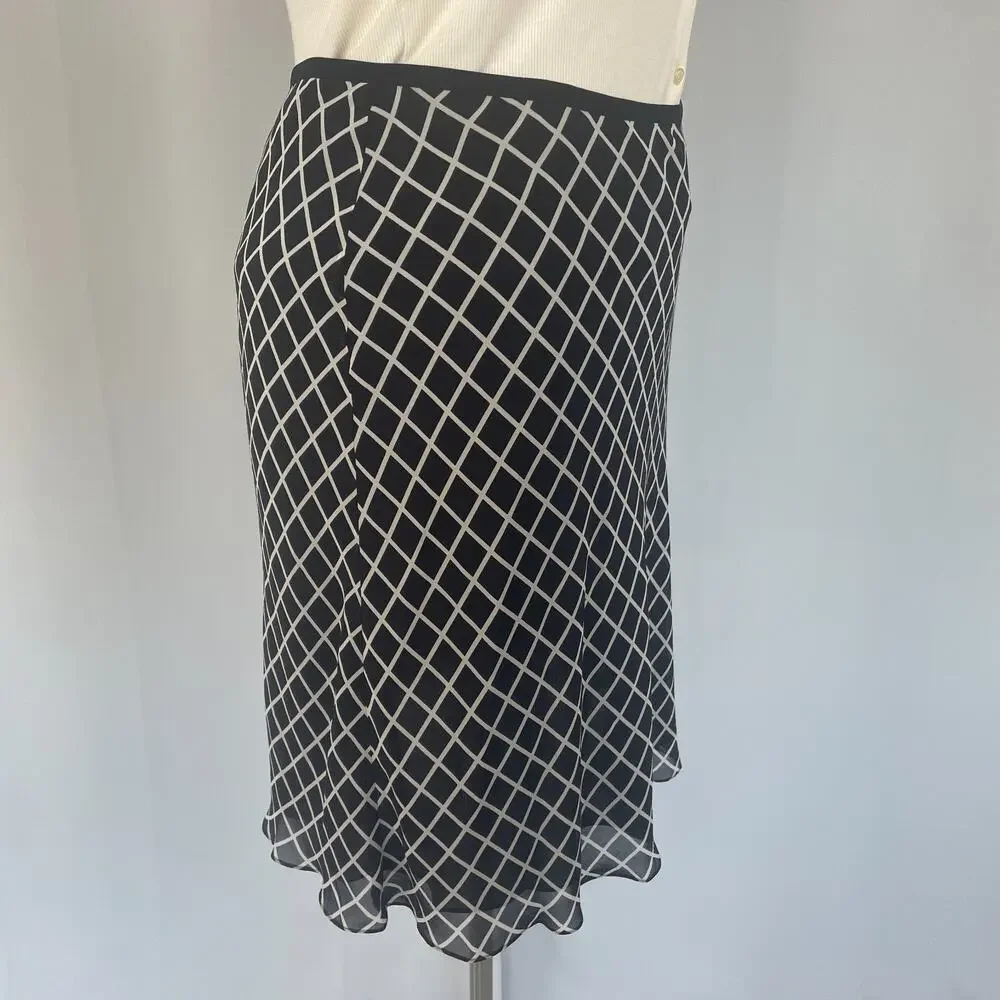 Jones New York Skirt Size 14 Navy White Windowpane Minimal Chiffon Flowy Office